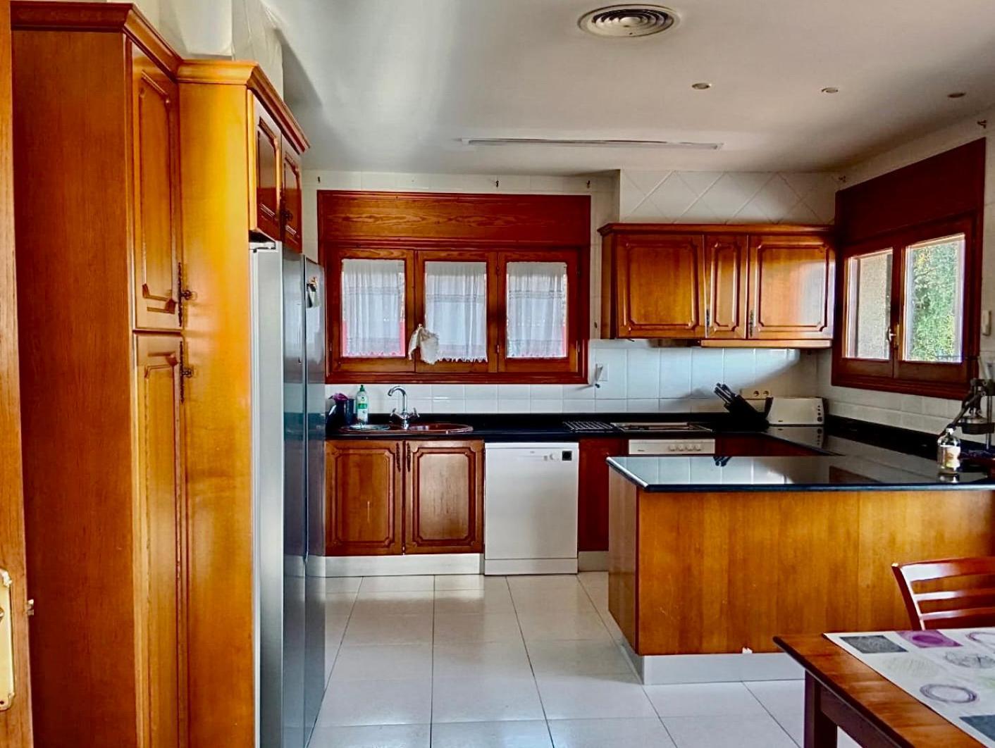 Вилла Preciosa Casa 2000 M2 Piscina Mar Barbacoa Felicidad Санта-Сусанна Экстерьер фото